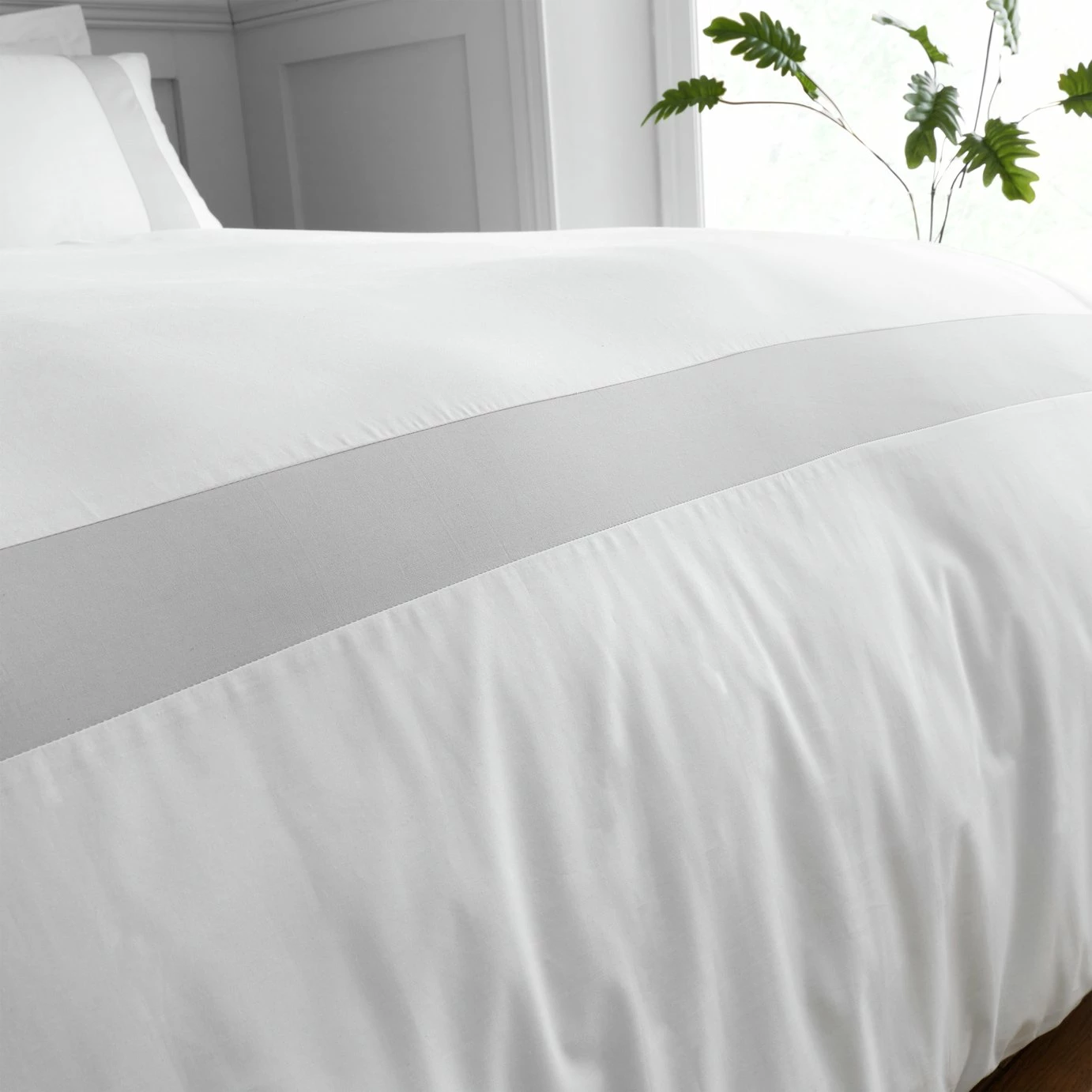 Bianca Cotton 180 TC Tailored White Bedding Set - Double 5 Bianca Cotton 180 TC Tailored White Bedding Set - Double - Image 5
