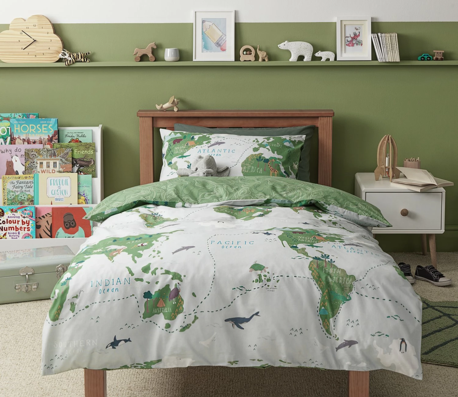 Habitat Kids Cotton World Map Print Bedding Set - Toddler 1 Habitat Kids Cotton World Map Print Bedding Set - Toddler