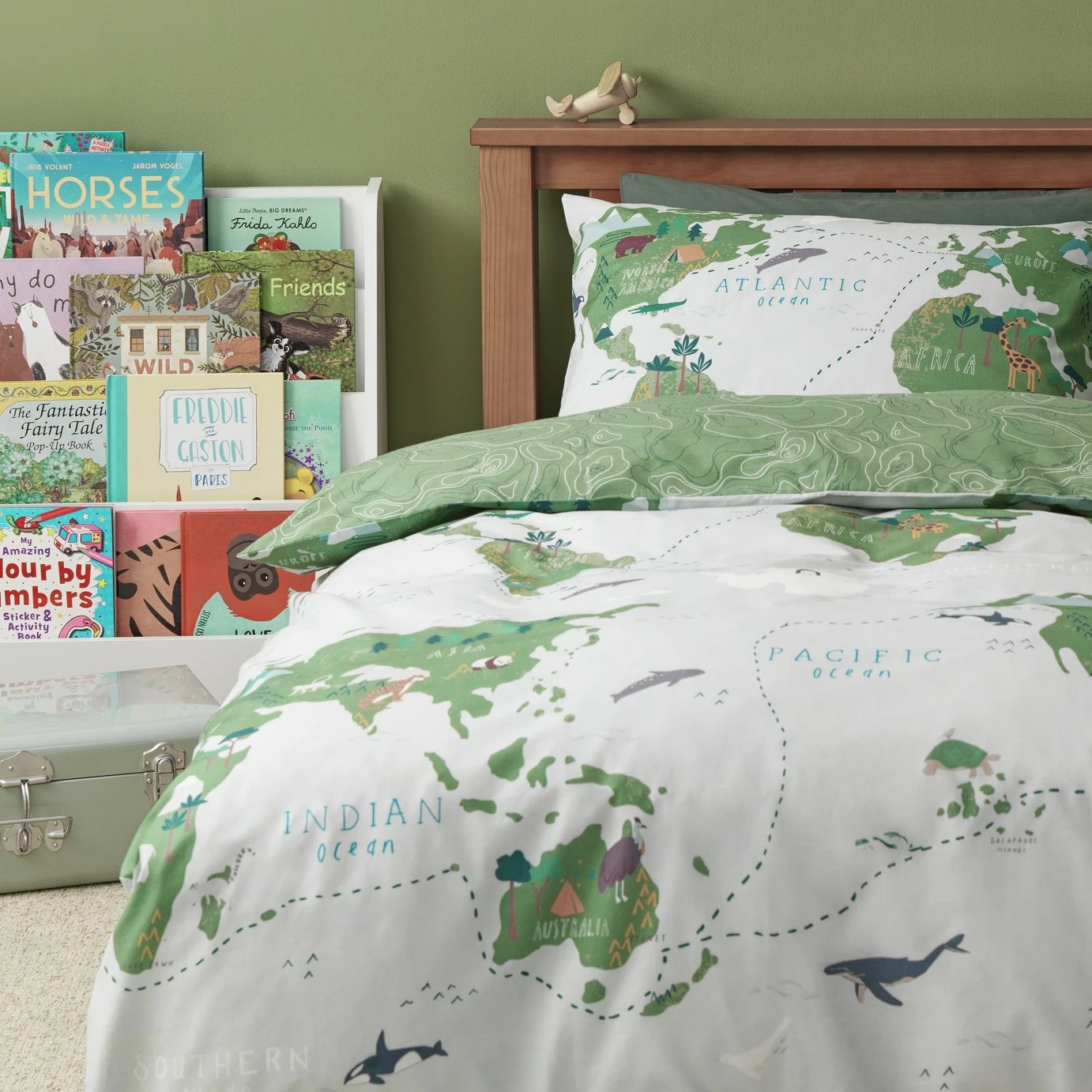 Habitat Kids Cotton World Map Print Bedding Set - Toddler 7 Habitat Kids Cotton World Map Print Bedding Set - Toddler - Image 7