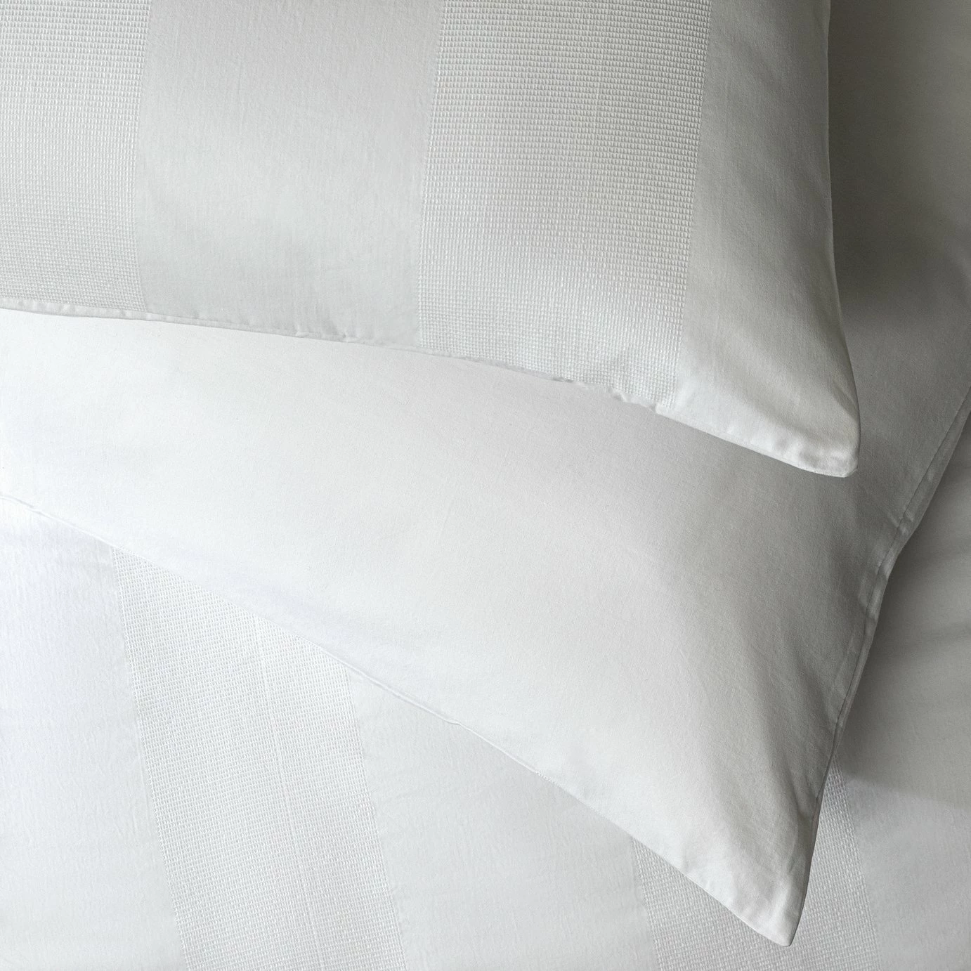 Habitat Cotton 300TC Waffle Striped White Bedding Set-Double 4 Habitat Cotton 300TC Waffle Striped White Bedding Set-Double - Image 4