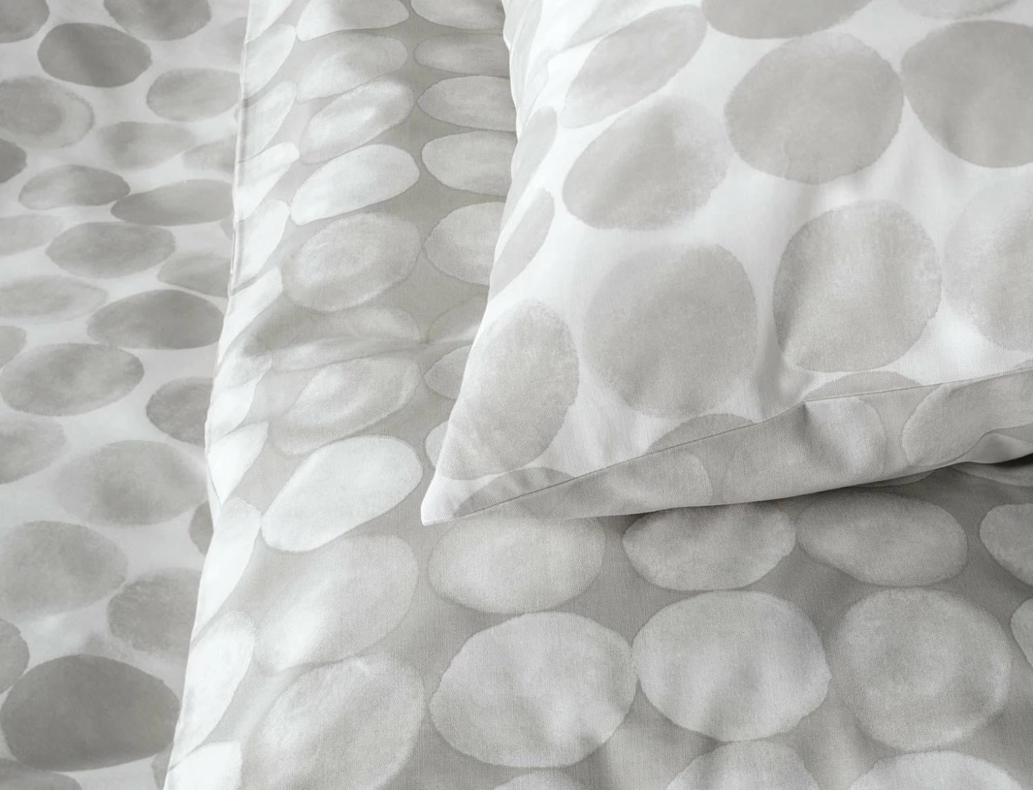 Habitat Spot Print Grey Bedding Set - Single 4 Habitat Spot Print Grey Bedding Set - Single - Image 4