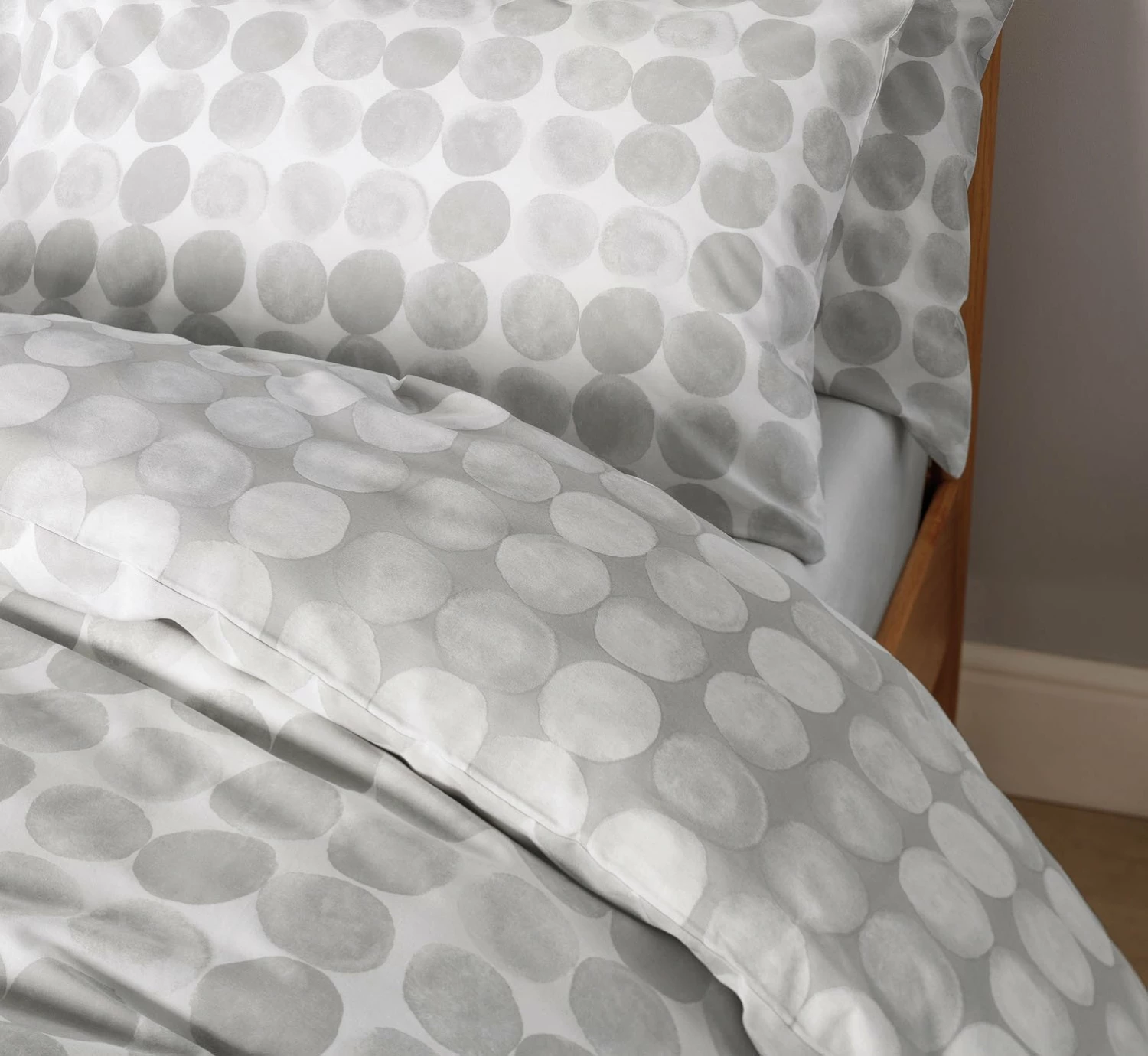 Habitat Spot Print Grey Bedding Set - Single 6 Habitat Spot Print Grey Bedding Set - Single - Image 6