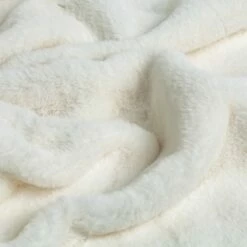 Habitat Faux Fur Plain Throw - Cream - 125x150cm -Bed Linings Sales Store 9520268 R Z002A