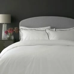 Habitat Cotton 200TC Oxford Edge White Bedding Set - Single