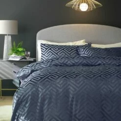 Habitat Velvet Geo Navy Bedding Set - Single